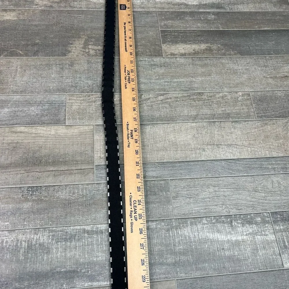 Vintage metal silver tone  square stacked   stretchy